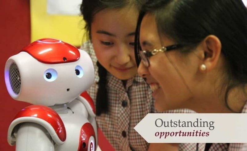 mac-rob-nao-small-v5