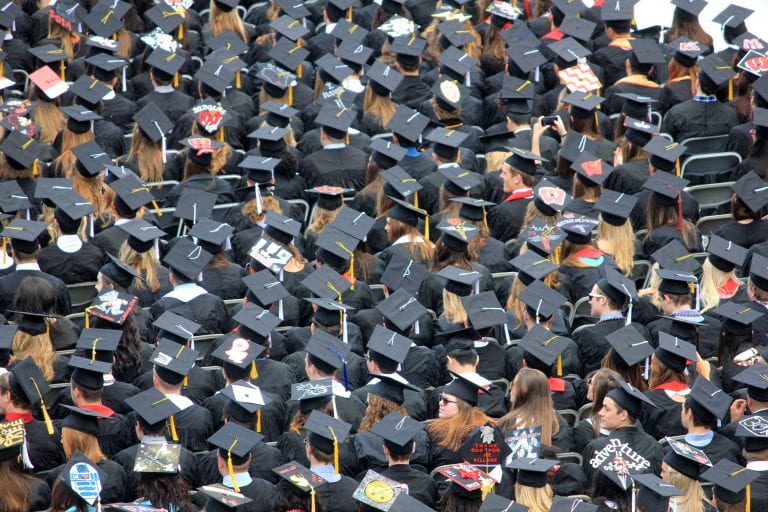 sea_of_graduate_hats_