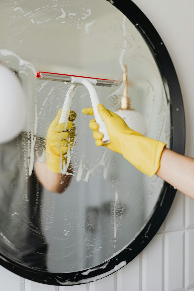 Mirror cleaning 768x1152