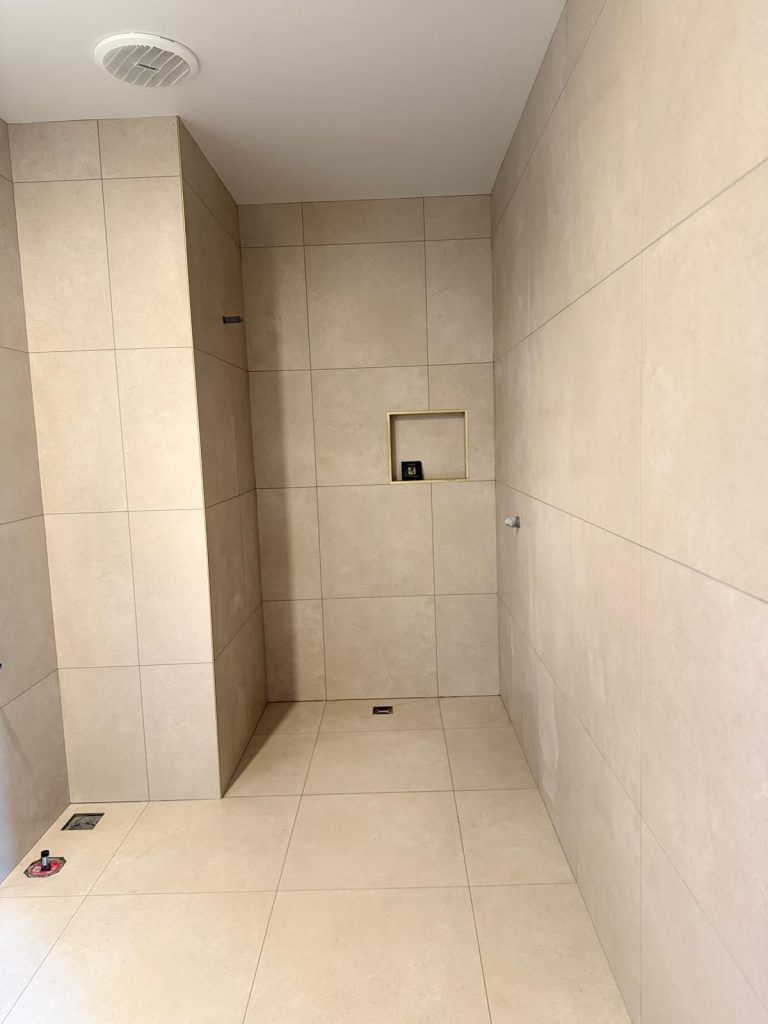 wall tiling brisbane 768x1024